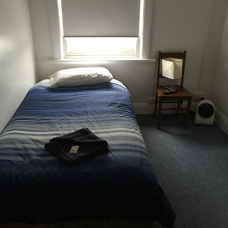 Crown Inn Hotel Kingston Se ภายนอก รูปภาพ