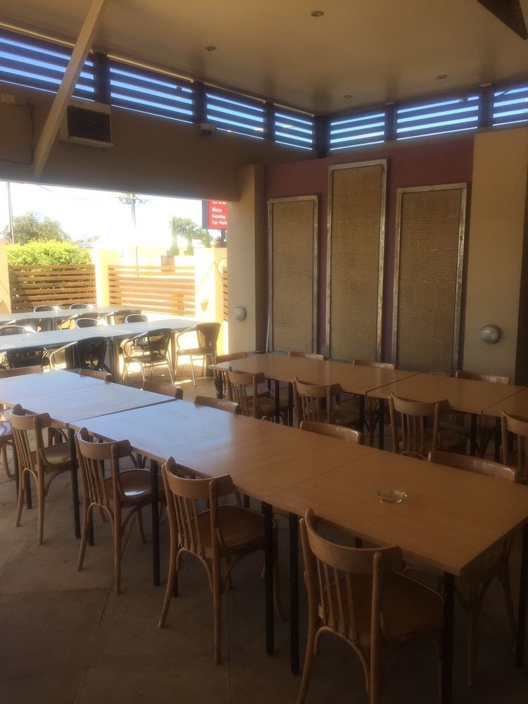 Crown Inn Hotel Kingston Se ภายนอก รูปภาพ